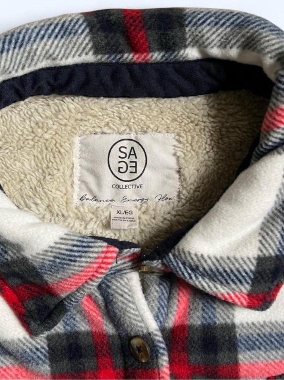 Sage Collective Fleece Plaid Shacket Womens XL White Red Blue Sherpa Lined - Picture 3 of 5